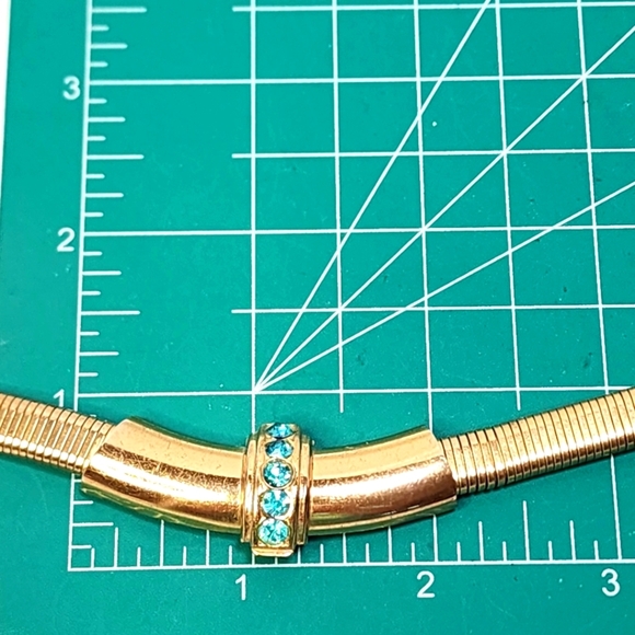 Vintage Coro Gold Chocker with Blue Rhinestone Accents - Picture 11 of 13
